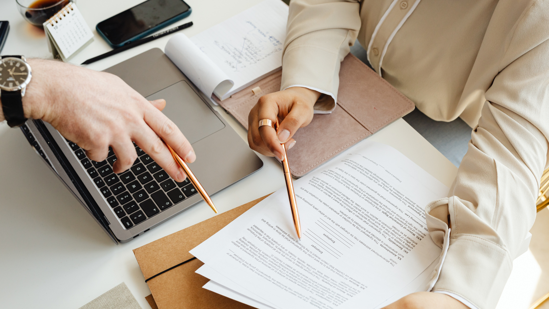 第三者として編集コメントが入る